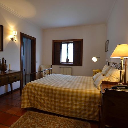 Quinta De Cima De Eiriz Guest House Guimaraes Exterior photo