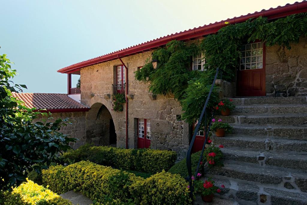 Quinta De Cima De Eiriz Guest House Guimaraes Exterior photo
