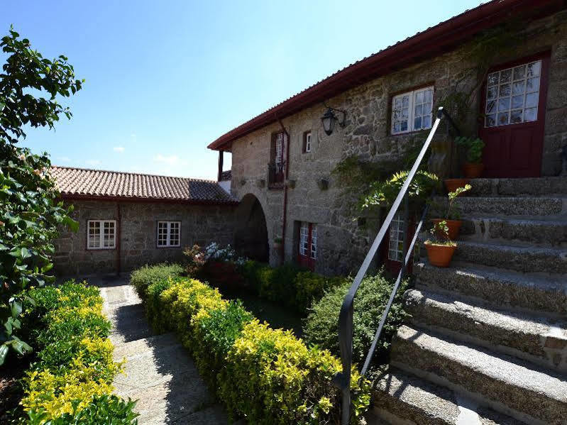 Quinta De Cima De Eiriz Guest House Guimaraes Exterior photo